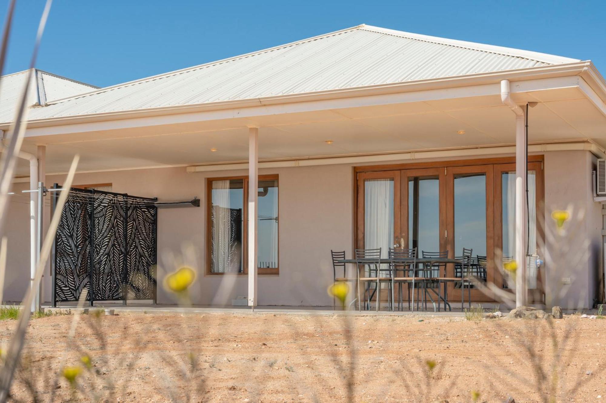 Big4 Stuart Range Outback Resort Coober Pedy Buitenkant foto