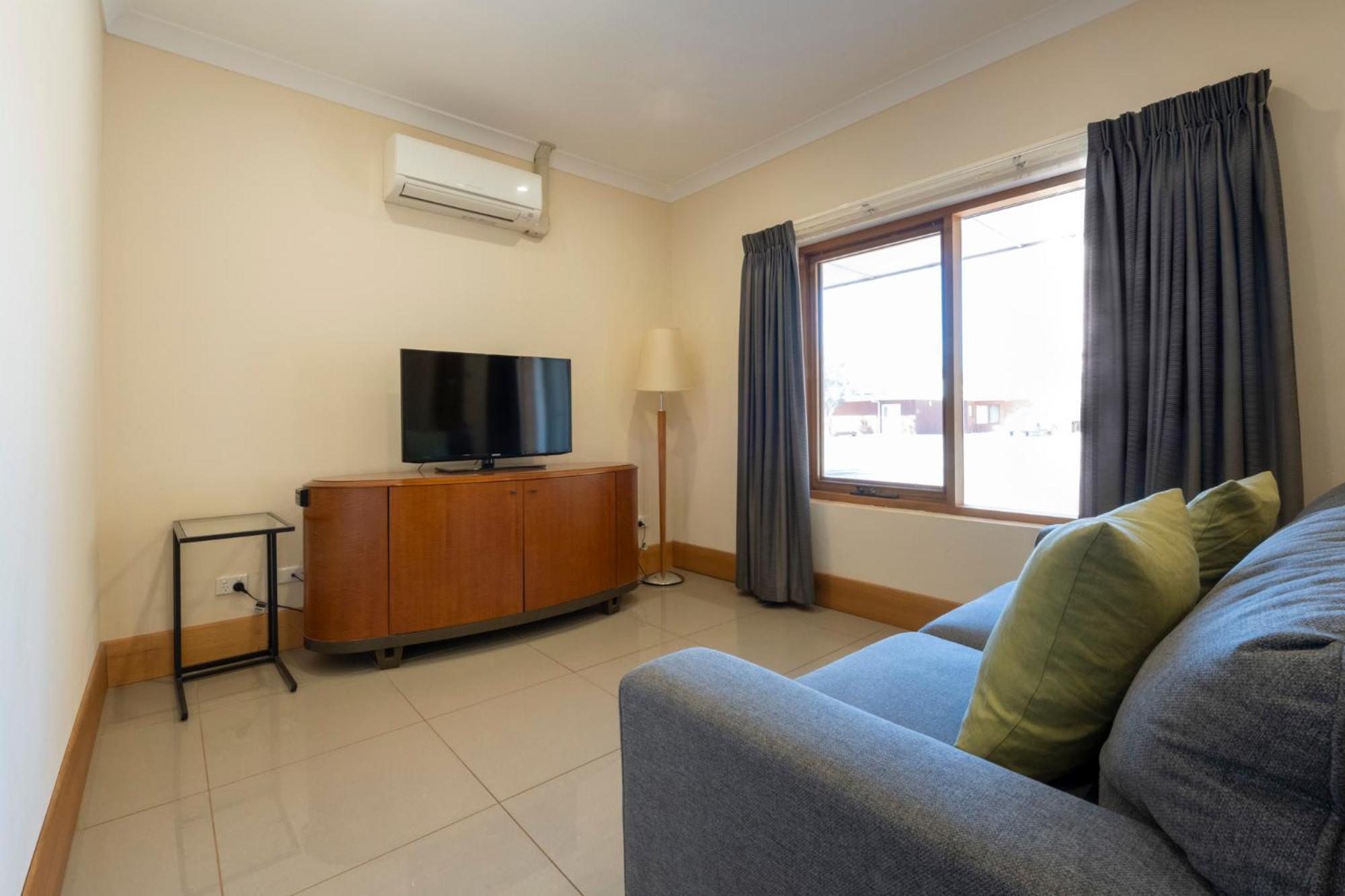 Big4 Stuart Range Outback Resort Coober Pedy Buitenkant foto