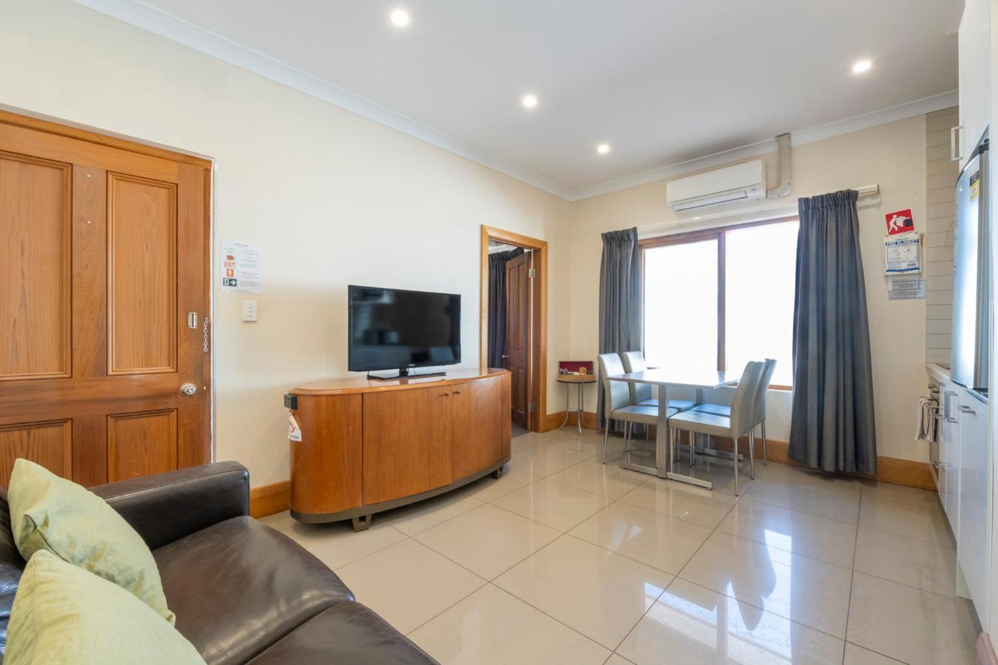 Big4 Stuart Range Outback Resort Coober Pedy Buitenkant foto